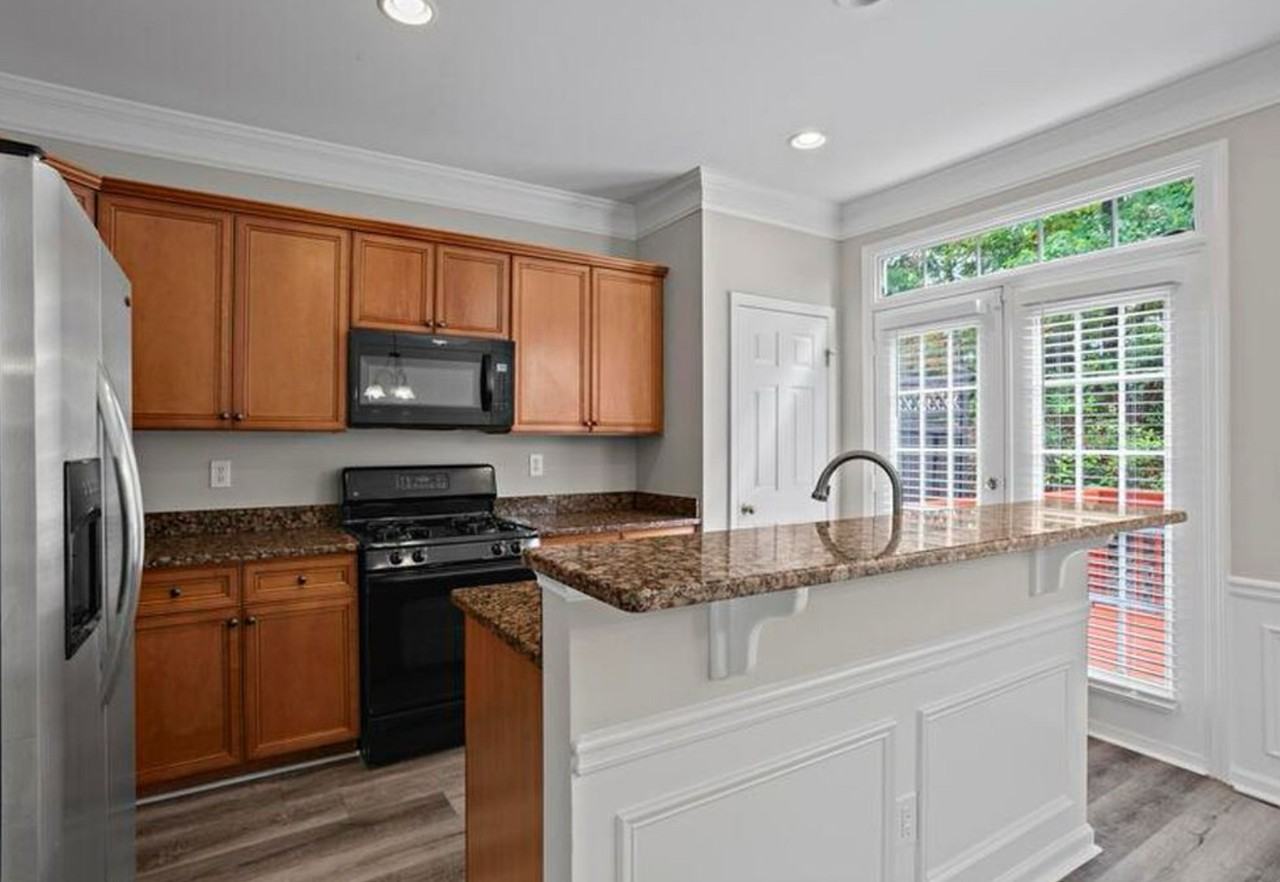 423 Iona Abbey Ct Se - Photo 6 of 21