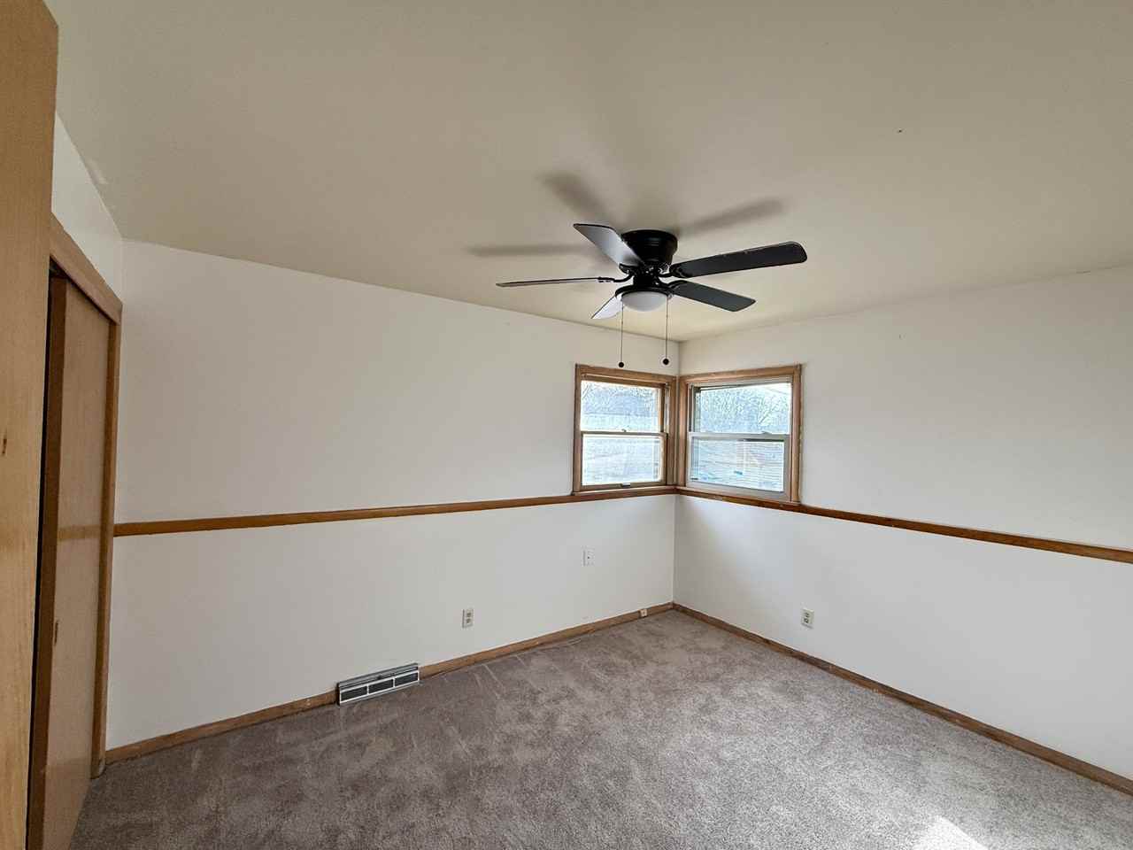 8707 W Appleton Ave #8709 - Photo 4 of 7