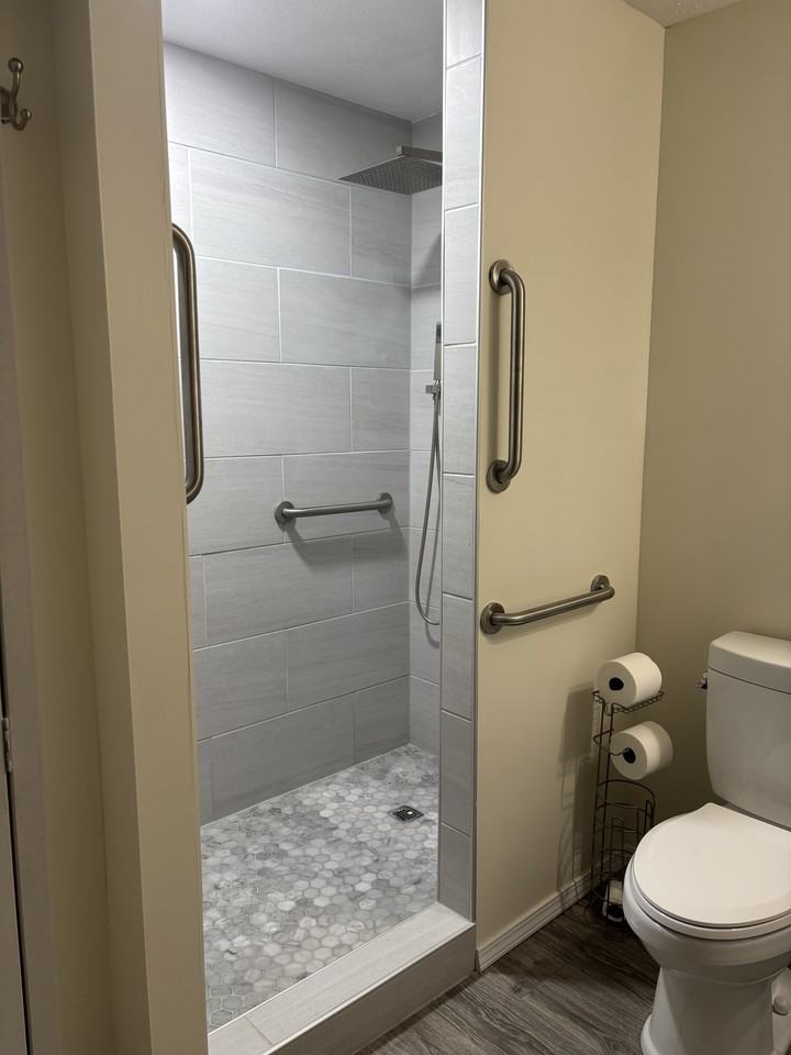 7317 S 69th St #NA - Photo 3 of 14