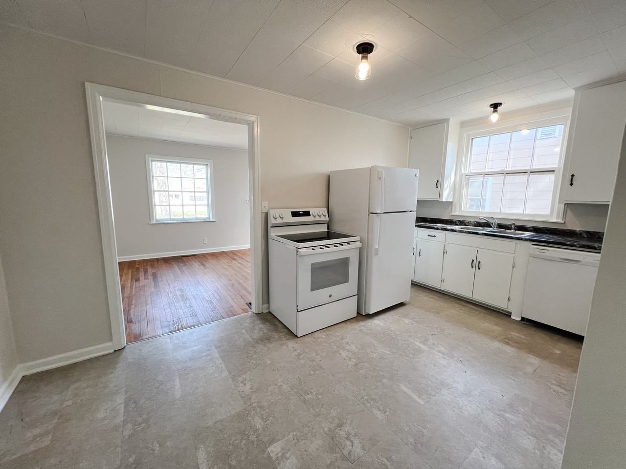 540 S College Ave #NA - Photo 4 of 7