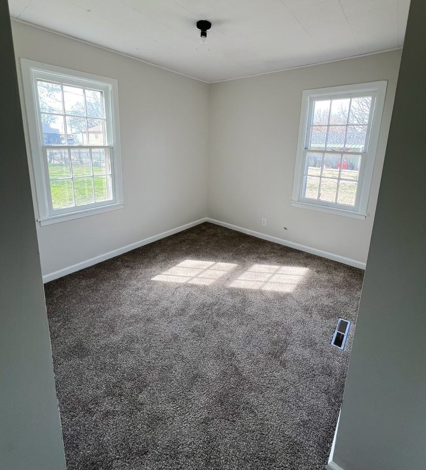 540 S College Ave #NA - Photo 5 of 7