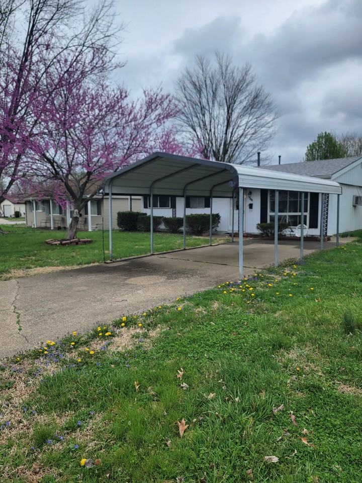 842 18th St #NA - Photo 3 of 17