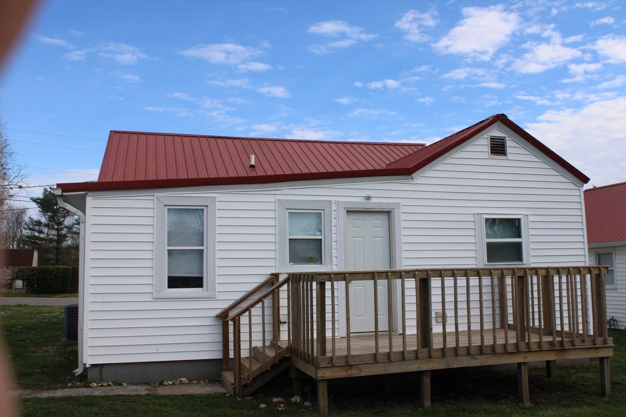 1228 W Walnut St #NA - Photo 2 of 22
