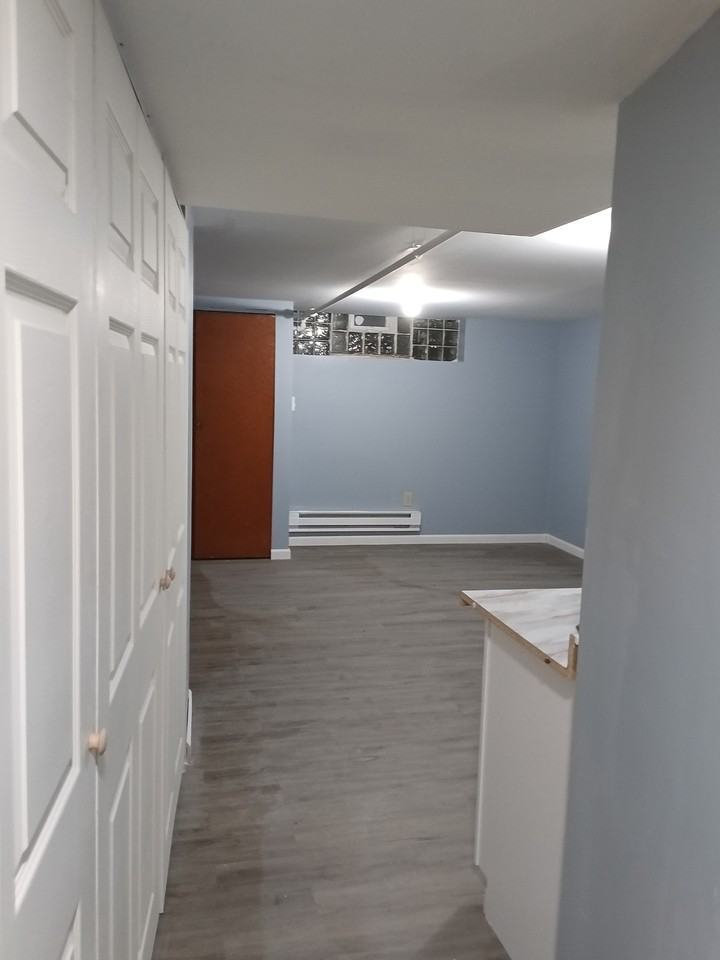 2057 Mckinley St #2 - Photo 2 of 18