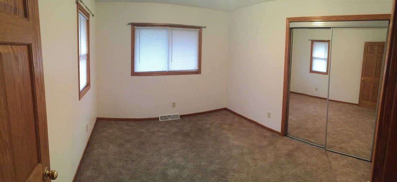 420 N Broad St #1 - Photo 4 of 5