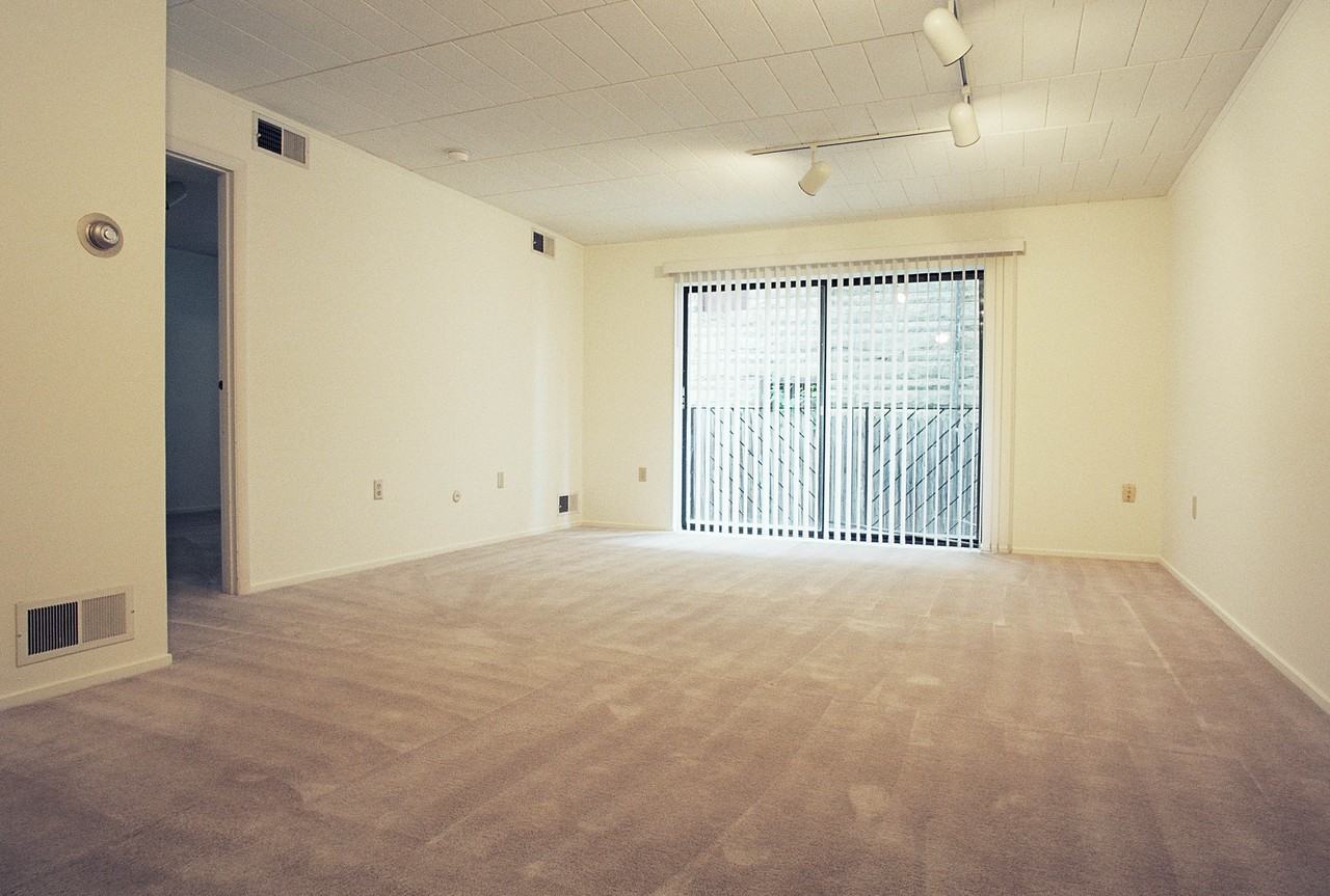 509 S Highland Ave #26 - Photo 2 of 4
