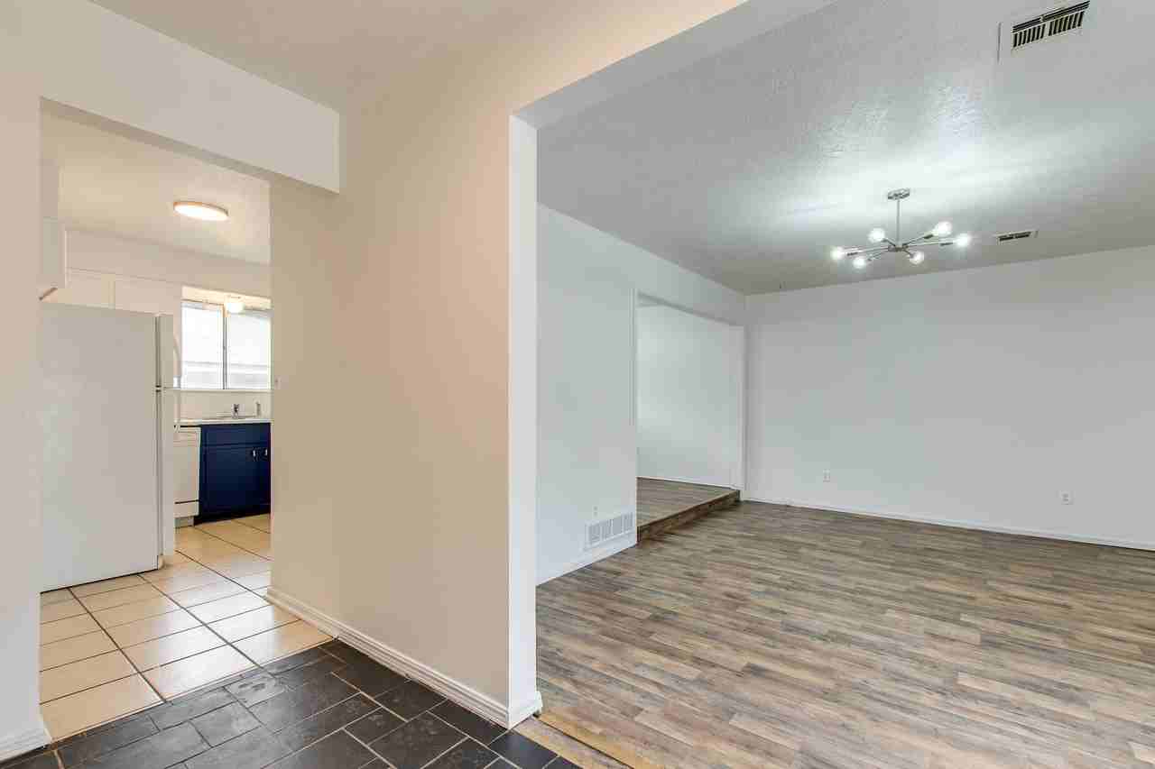 3529 Nw 51st St #NA - Photo 7 of 26