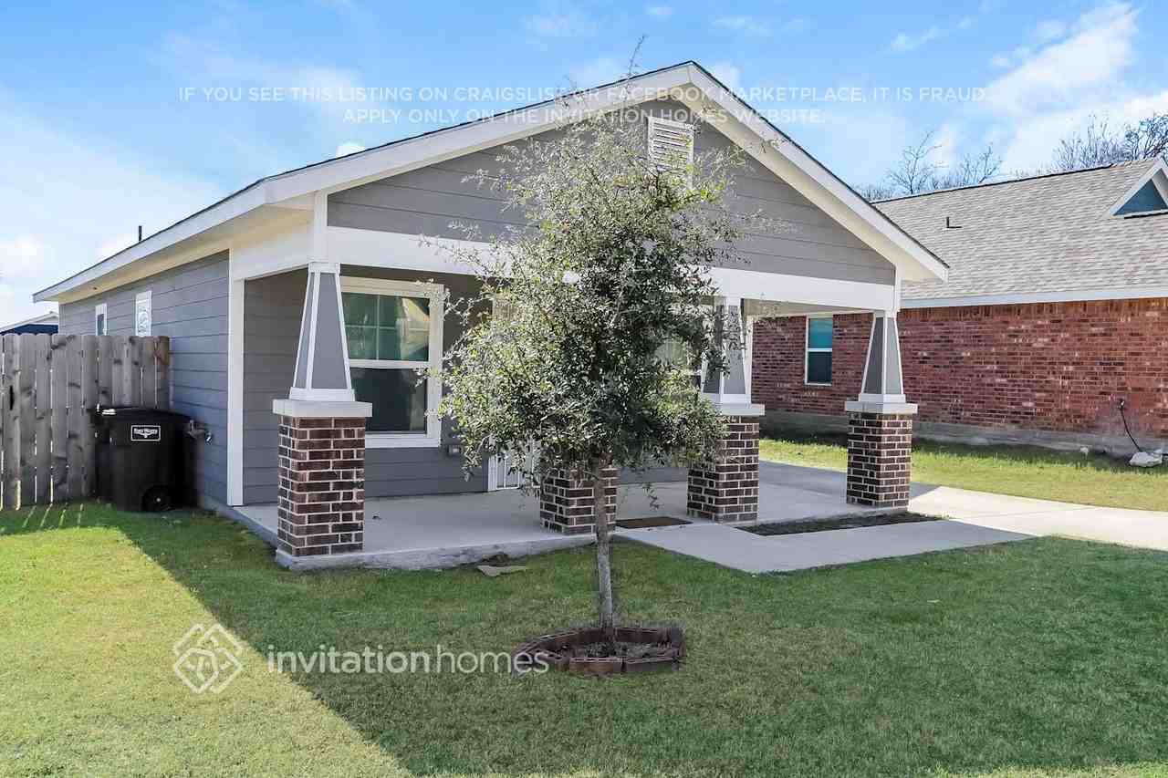 5601 Fernander Dr - Photo 2 of 15