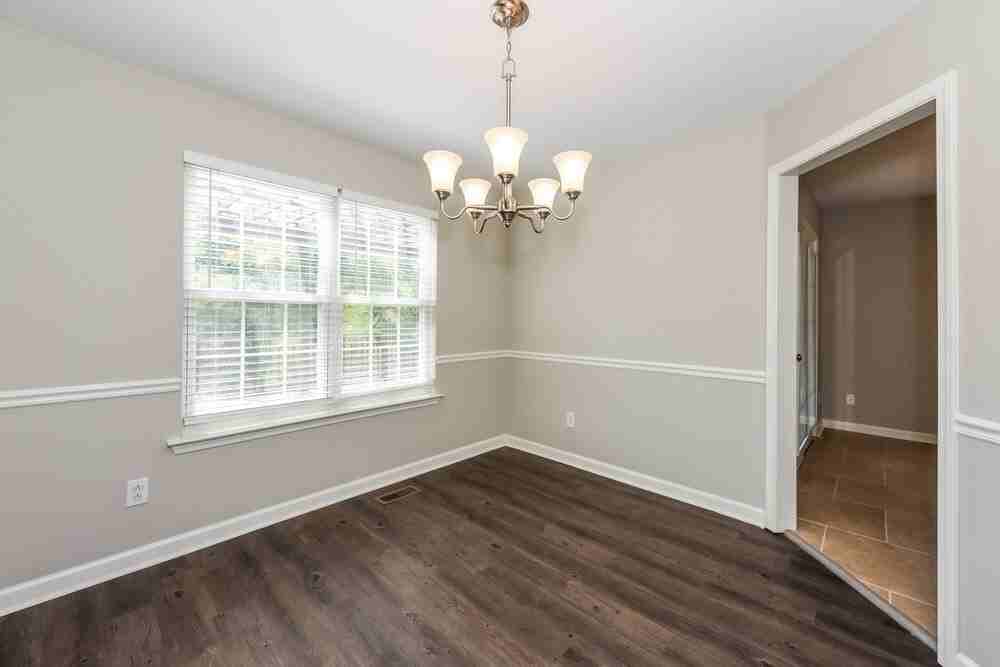 1594 Laurel Ledge Dr - Photo 5 of 17