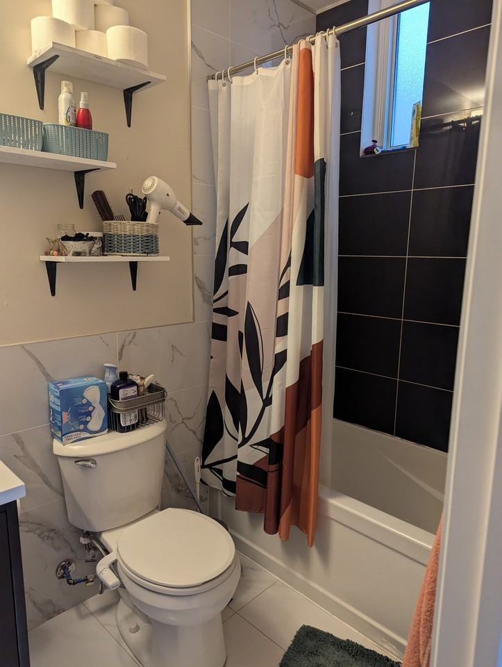 83 Hallam St - Photo 2 of 7