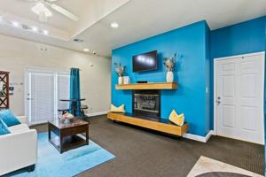 featured image of 701 College Ln