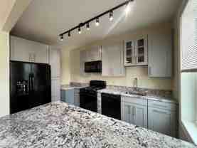 837 Highview St #2 - Photo 1 of 1