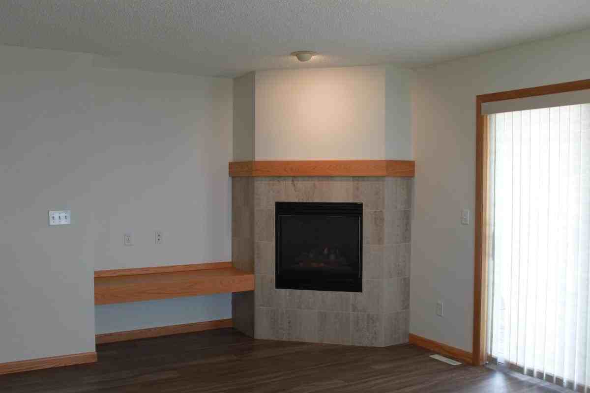 1705 2nd St #A - Photo 7 of 30