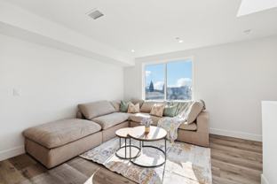 North Beverly 3507 S Budlong Ave - Photo 1 of 1