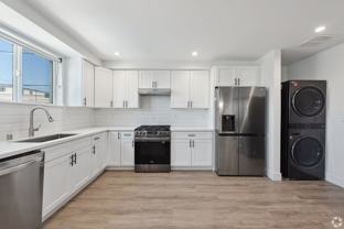 MH 1297 W 36th St - Photo 1 of 1