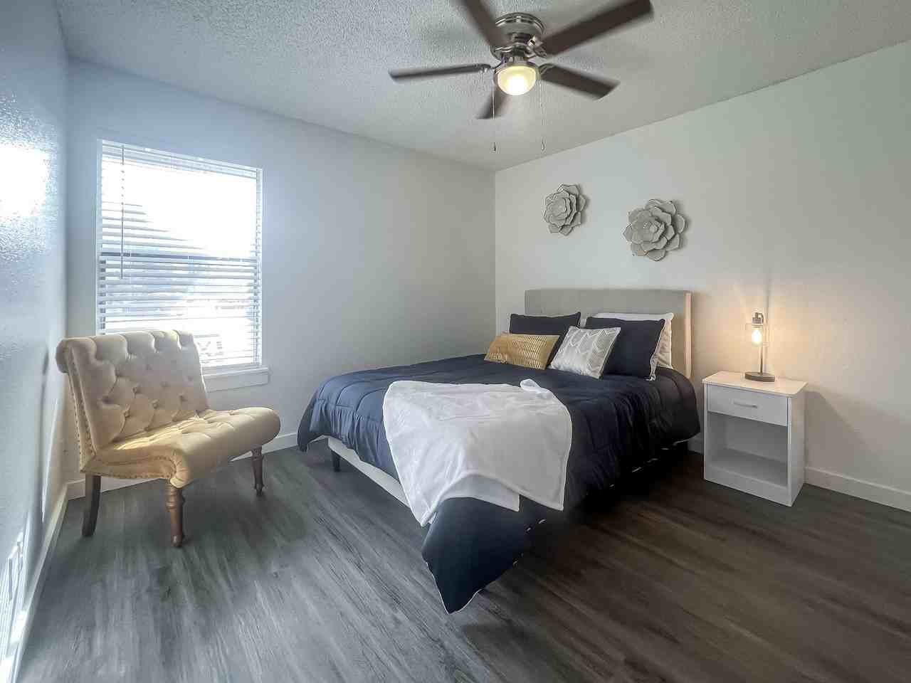 Stonebrook Apartments - Photo 5 of 50