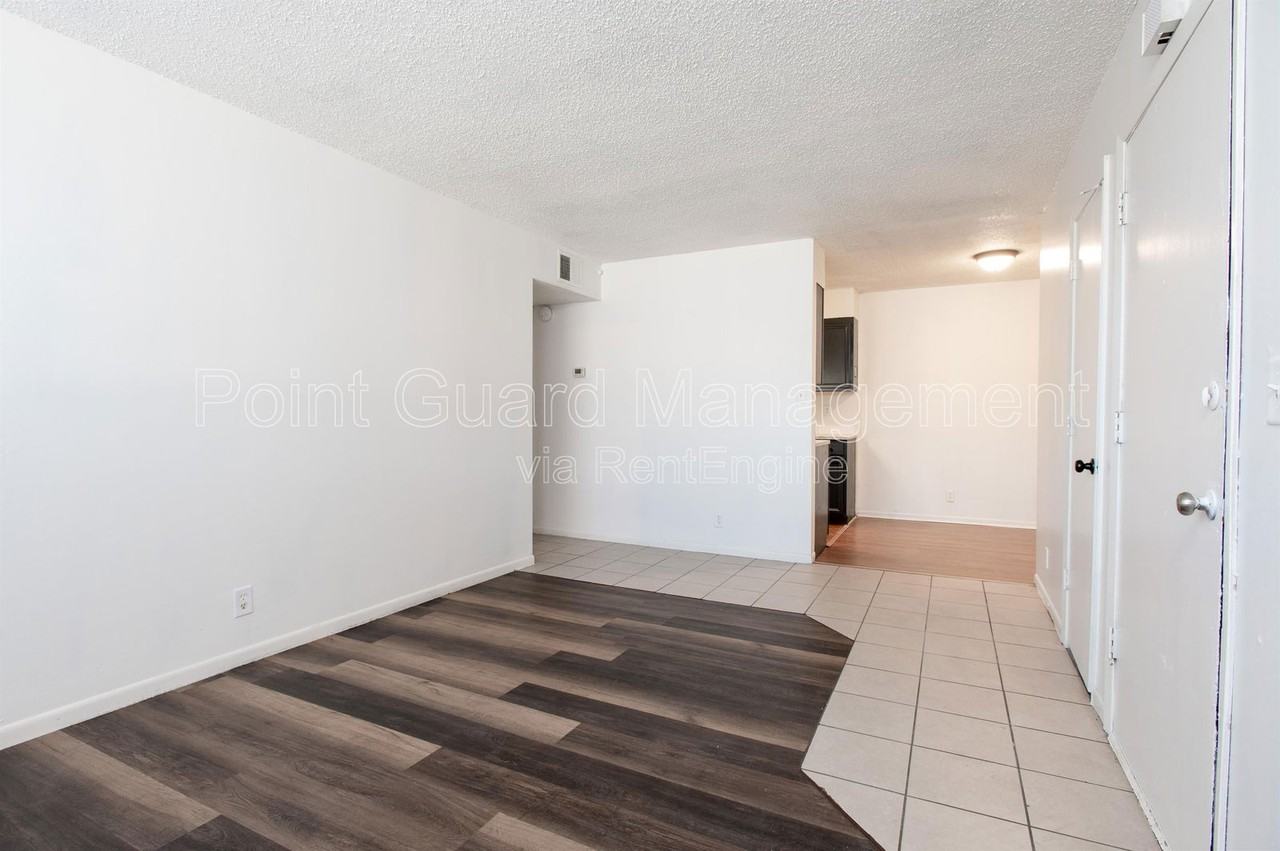 1800 E 1st St N #101 - Photo 3 of 15