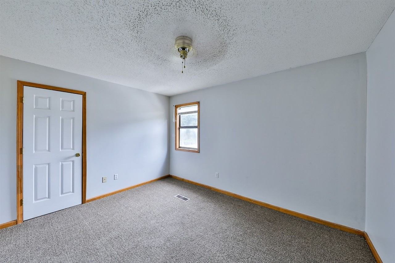 556 Baker Rd Apt C - Photo 7 of 11