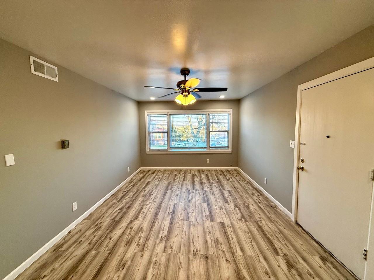 Clarisa Properties LLC - Photo 3 of 32