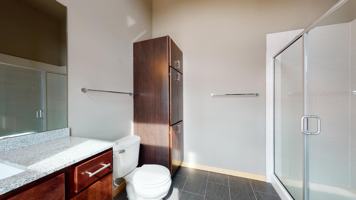 featured image of 902 Drake St