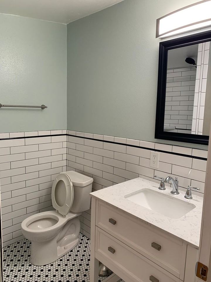 54 Nw Lake Pl - Photo 3 of 12