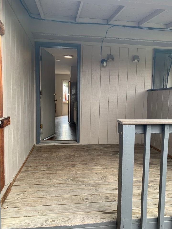 54 Nw Lake Pl - Photo 7 of 12