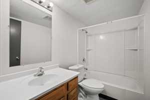 featured image of 2400 Hickman Rd