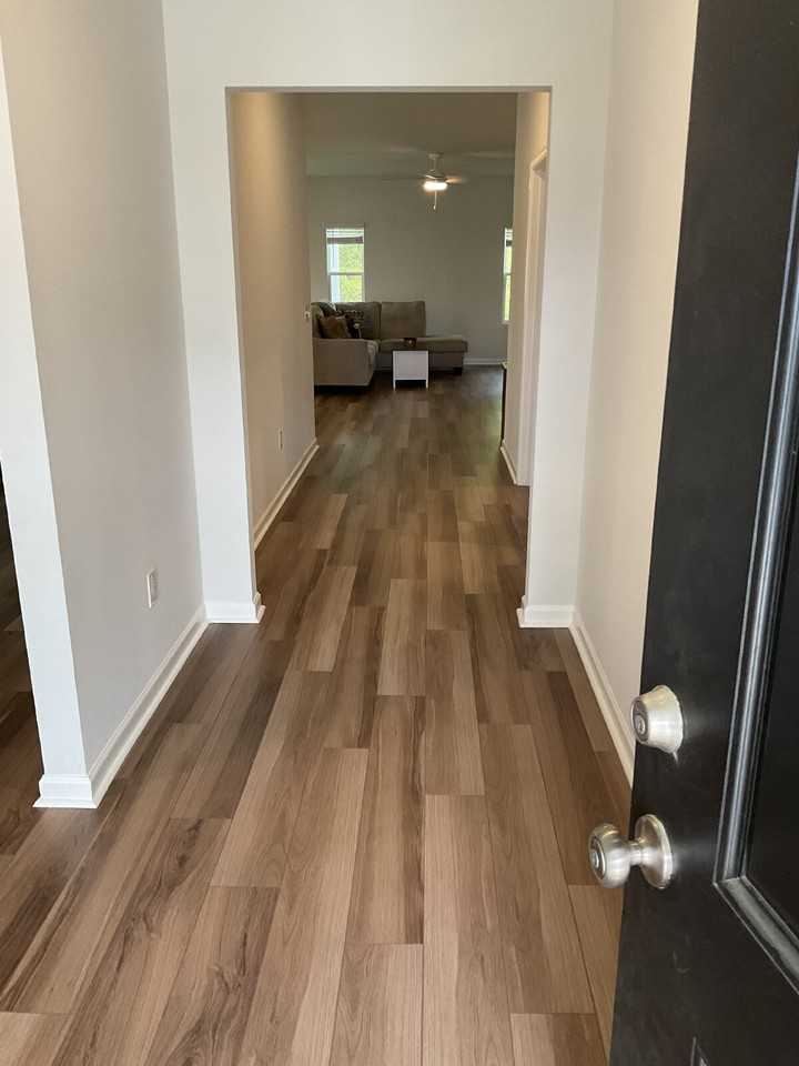 9 Cedarwood St - Photo 3 of 23