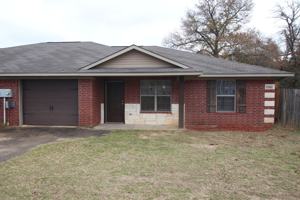 featured image of 17013 Loring Ln