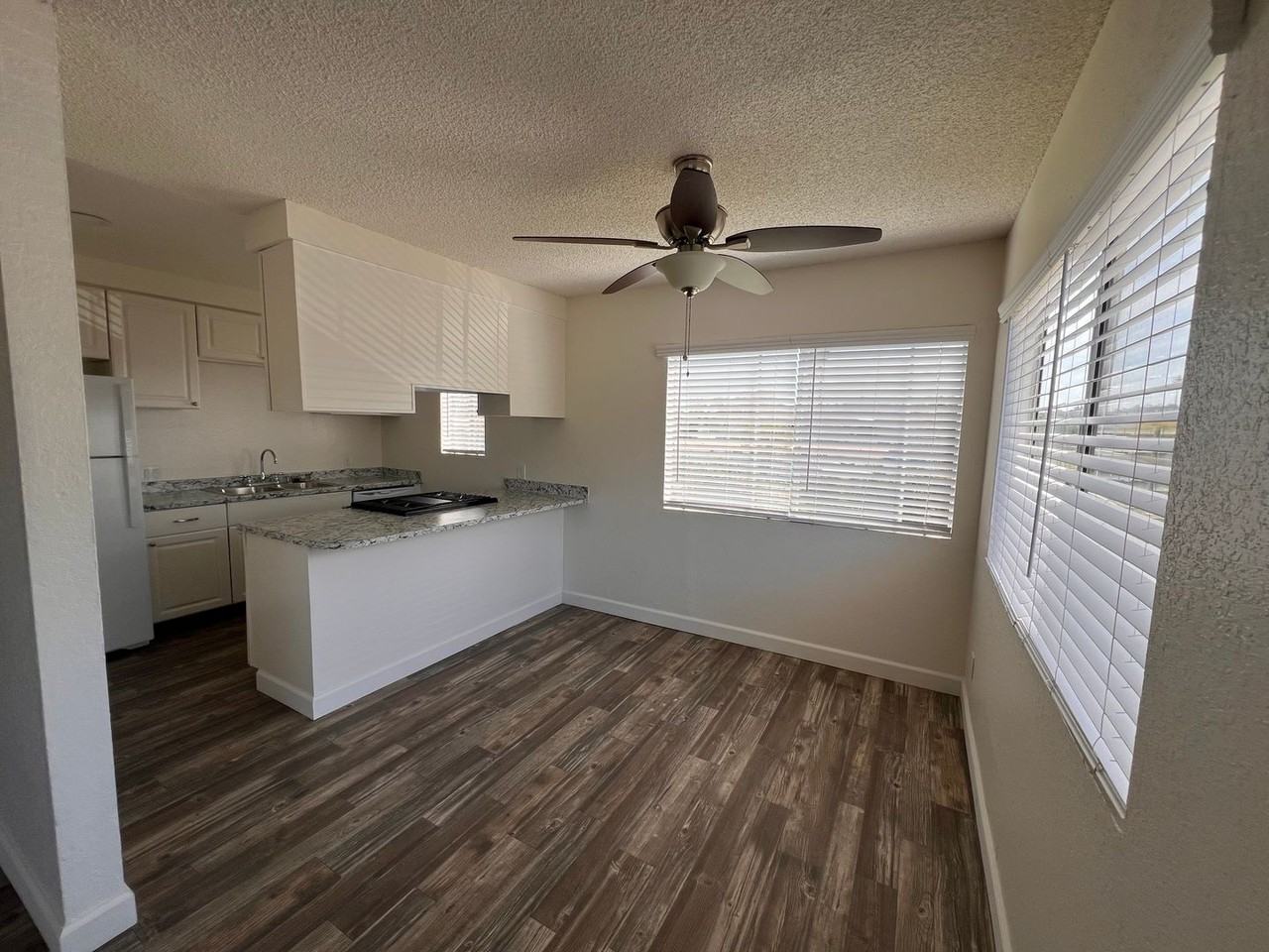 Madison Palms - Photo 4 of 13