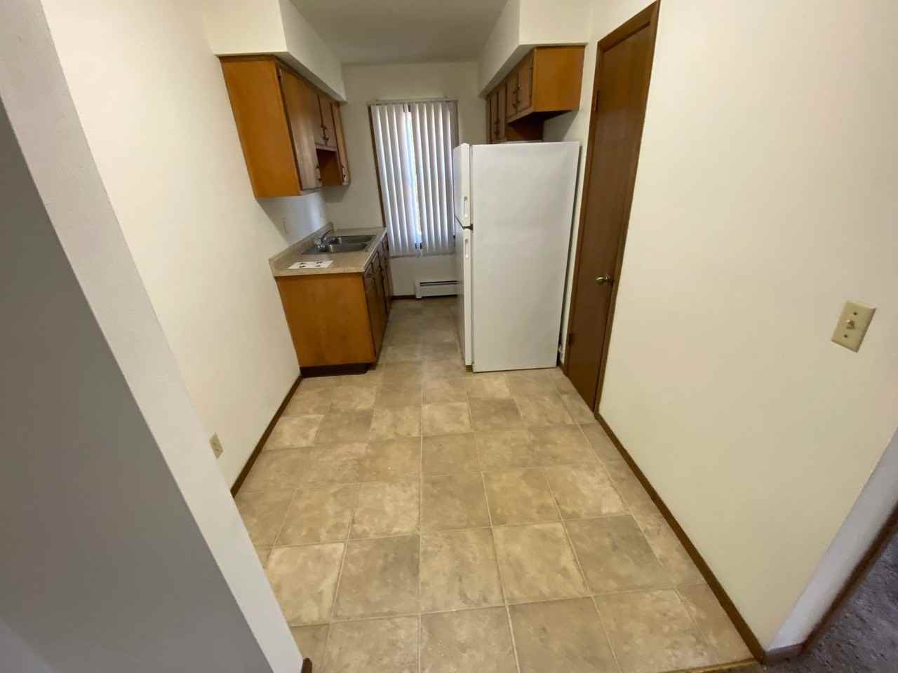 Park Avenue - Photo 6 of 12