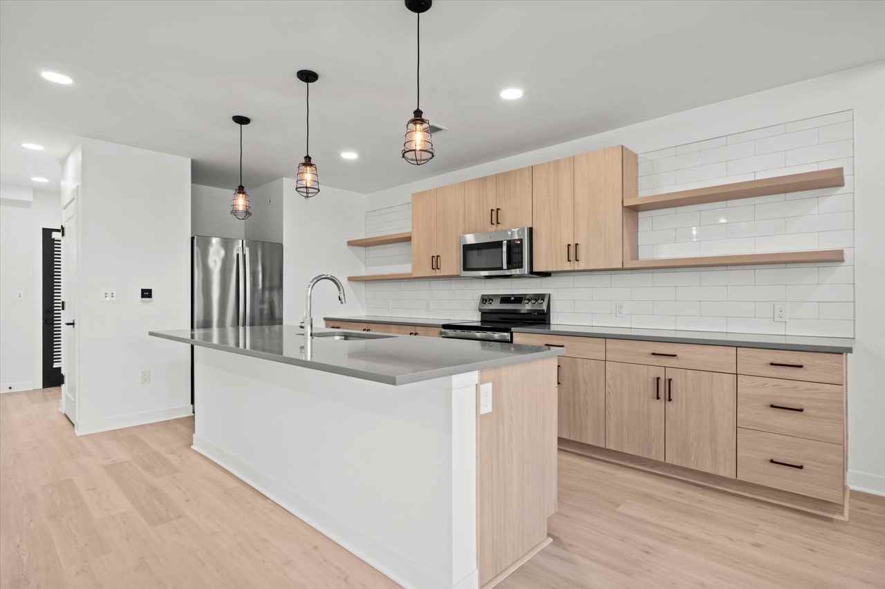 Blume NKC - Photo 3 of 50