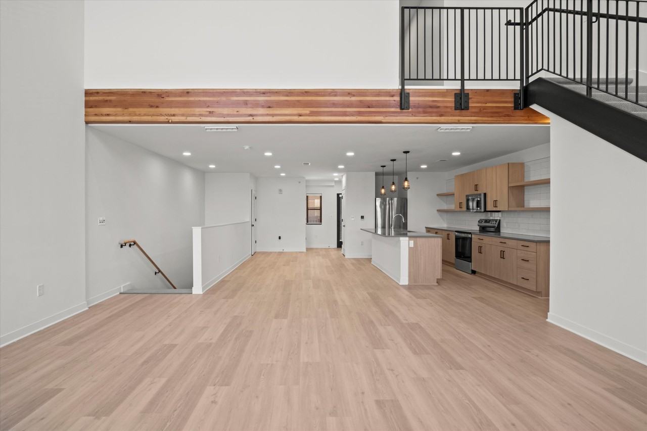 Blume NKC - Photo 4 of 50