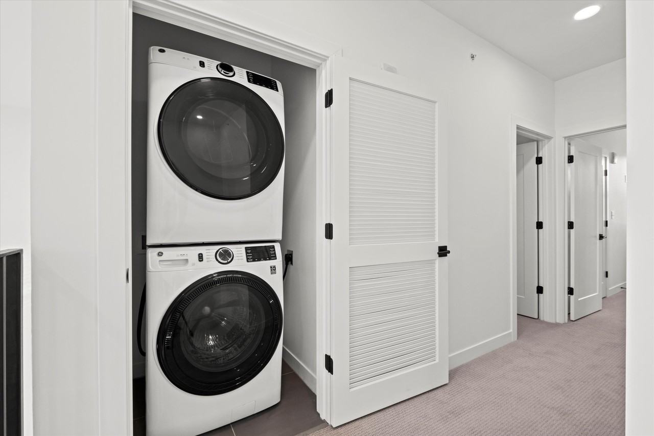 Blume NKC - Photo 6 of 50