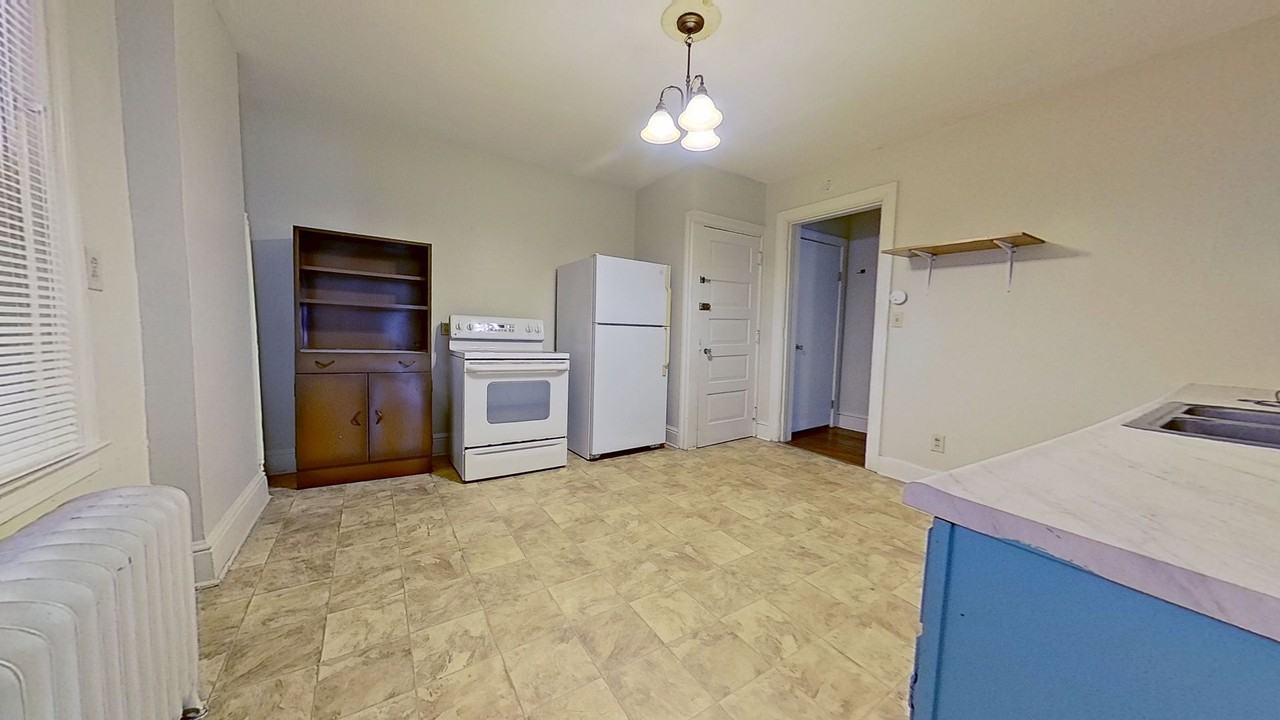 39 Main St - Photo 7 of 8