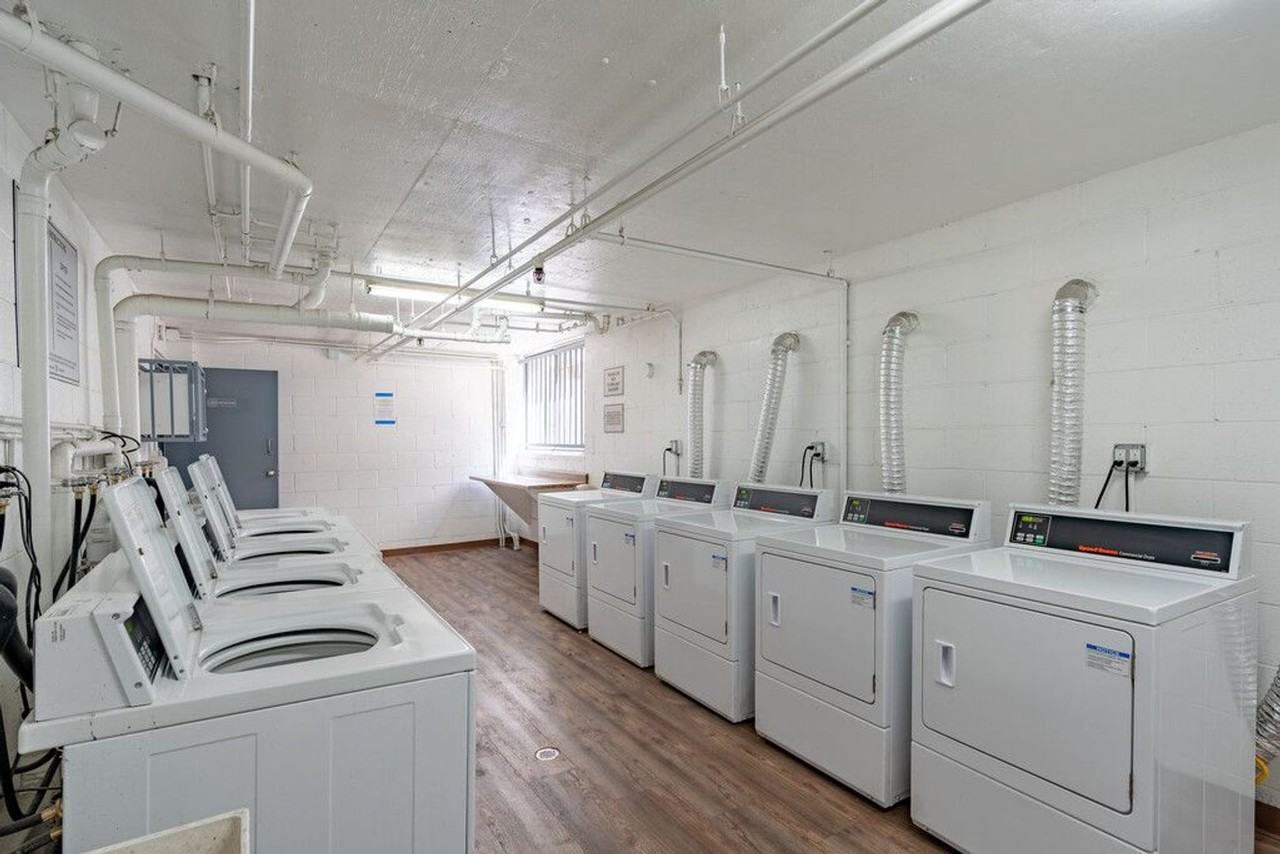 Studio View Apartment Homes - Photo 6 of 8