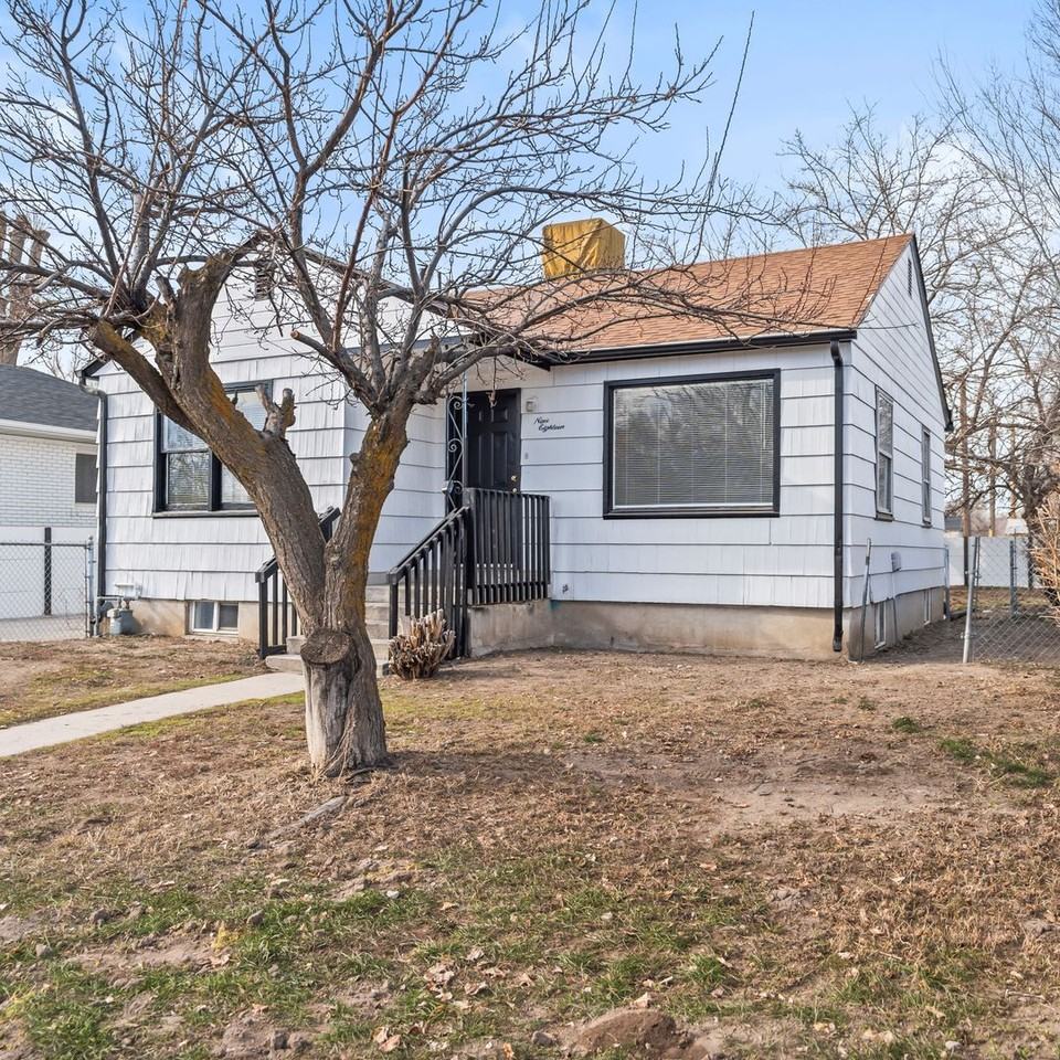 918 S Concord St - Photo 2 of 21