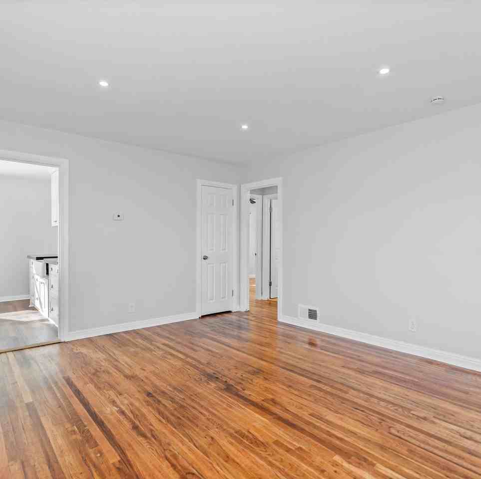 918 S Concord St - Photo 4 of 21