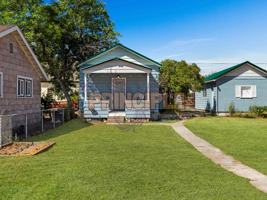 featured image of 2021 Johns Ave