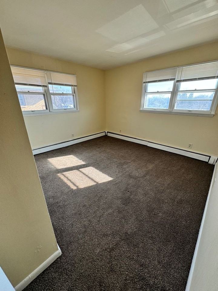 Harrison Ave - Photo 4 of 5