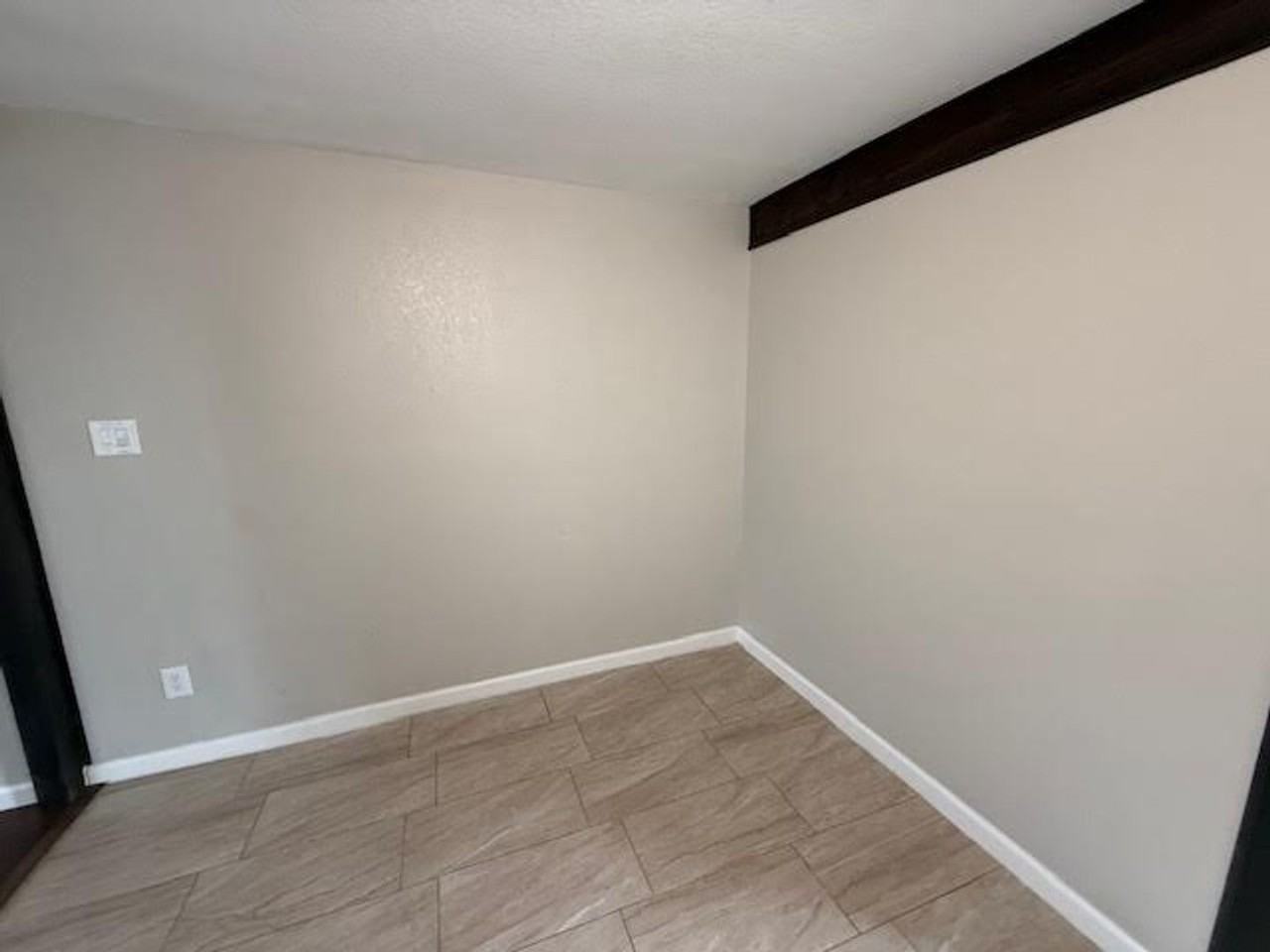 1901 Dutton Ave - Photo 7 of 12