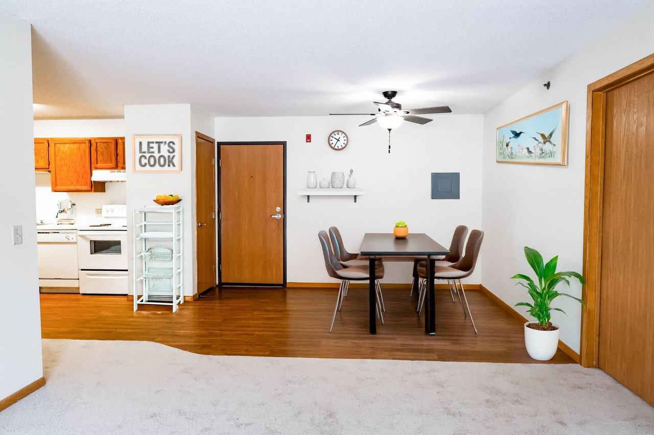 Gray's Landing - Photo 5 of 10