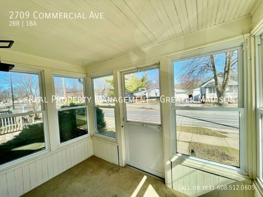 2709 Commercial Ave - Photo 2 of 13