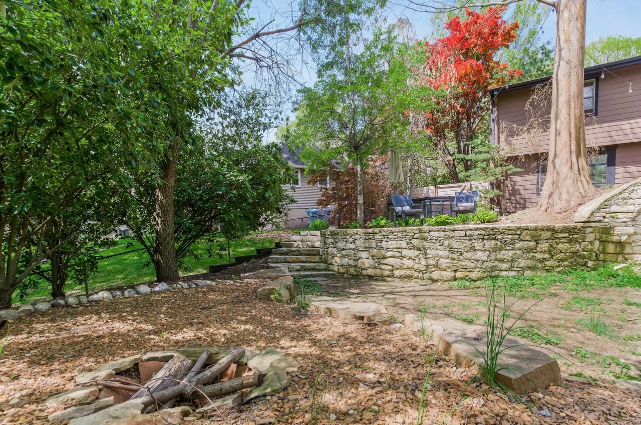 7819 Falmouth St - Photo 2 of 15