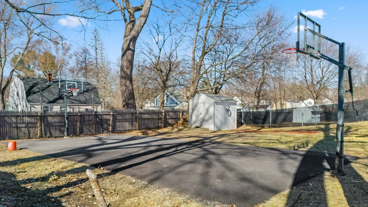 58 Walnut St #NA - Photo 3 of 22