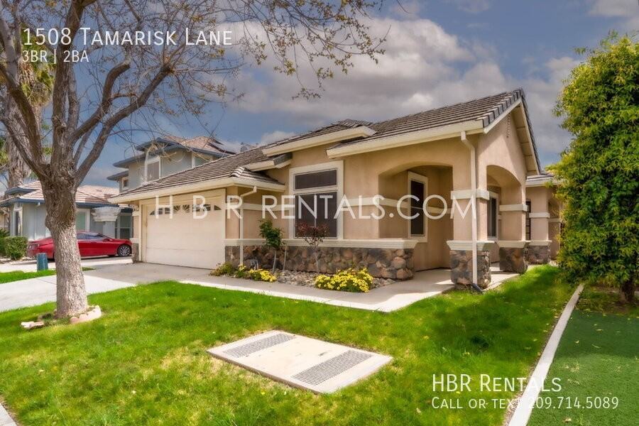 1508 Tamarisk Ln - Photo 2 of 35