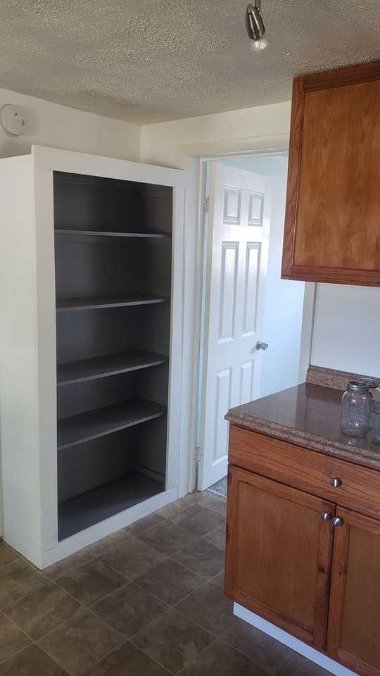 1229 11th Ave W - Photo 7 of 21