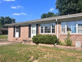 402 Parrish St - Photo 1 of 1