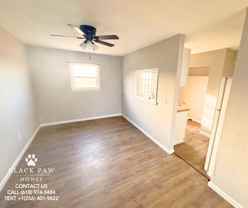 Very large 3 bedroom townhouse - Photo 1 of 1