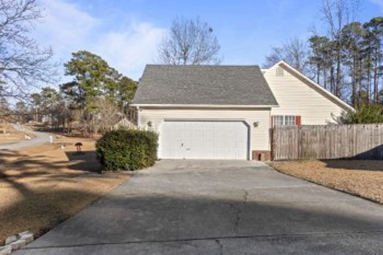 201 Dockside Dr - Photo 2 of 33